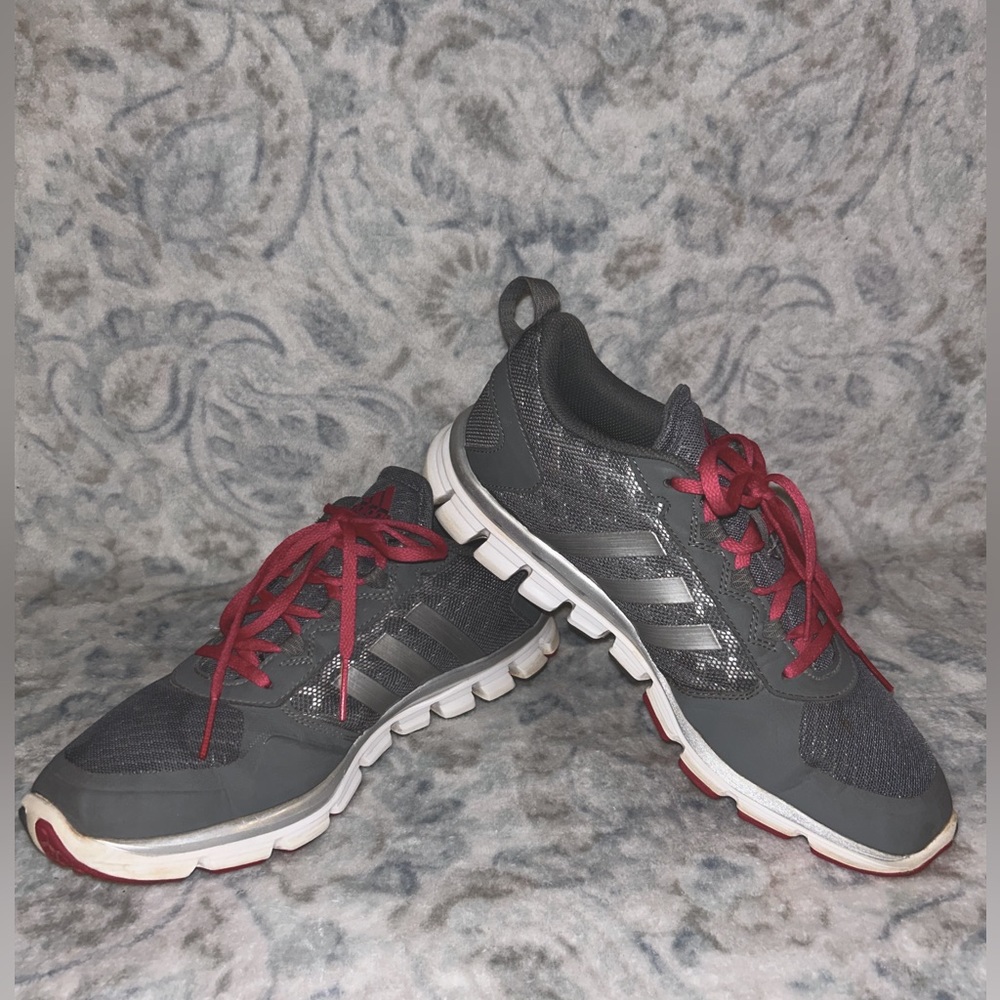 EUC Adidas for Women sz 9.5